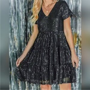NWT Black Sequin Flowy Short Sleeve V-Neck Dress Size L IT'S PARTY TIME!
